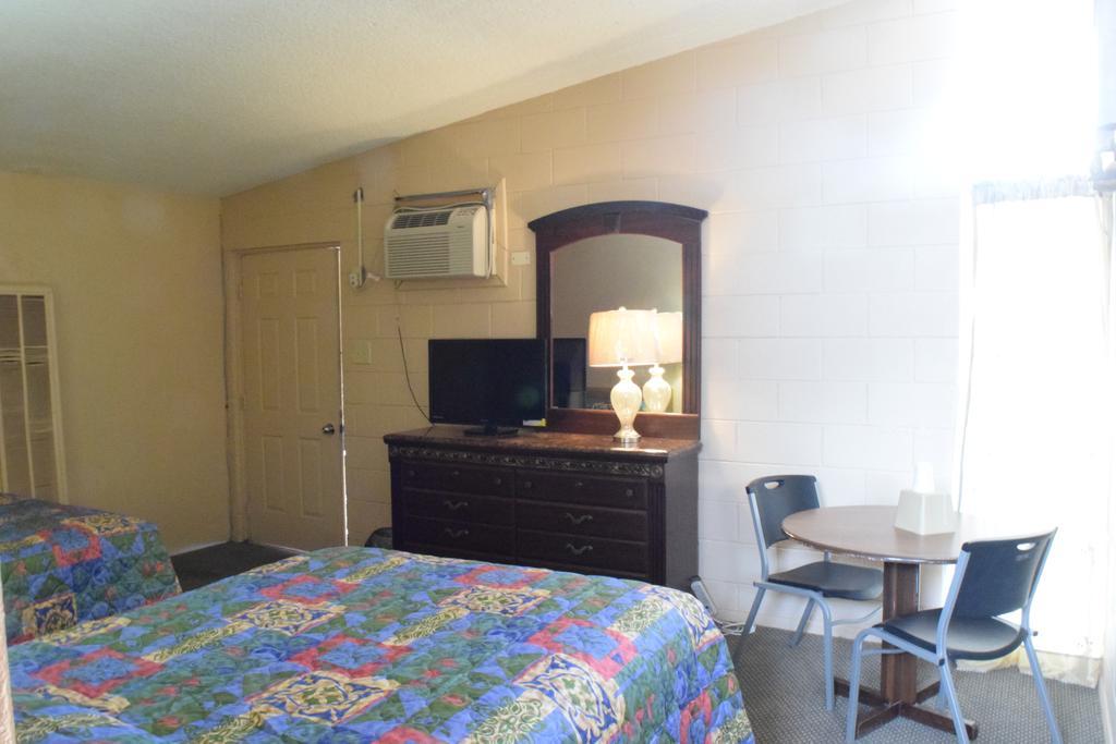Imperial Motel Odessa Habitación foto