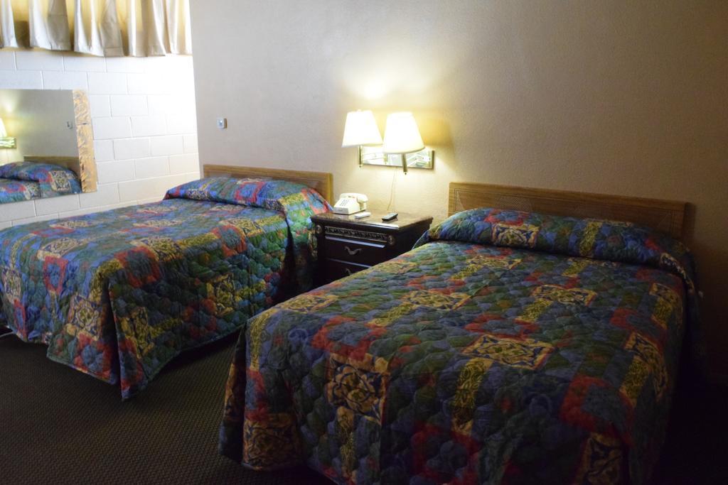Imperial Motel Odessa Habitación foto
